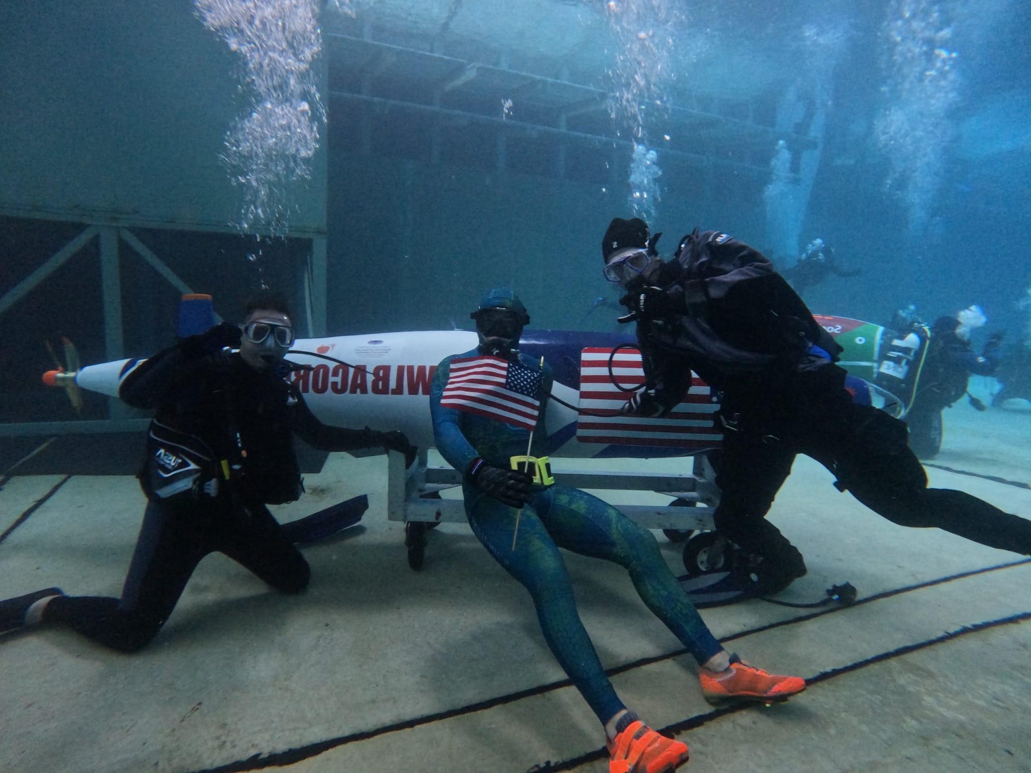 The Florida Atlantic College of Engineering and Computer Science (COECS) Human-Powered Submarine (HPS)